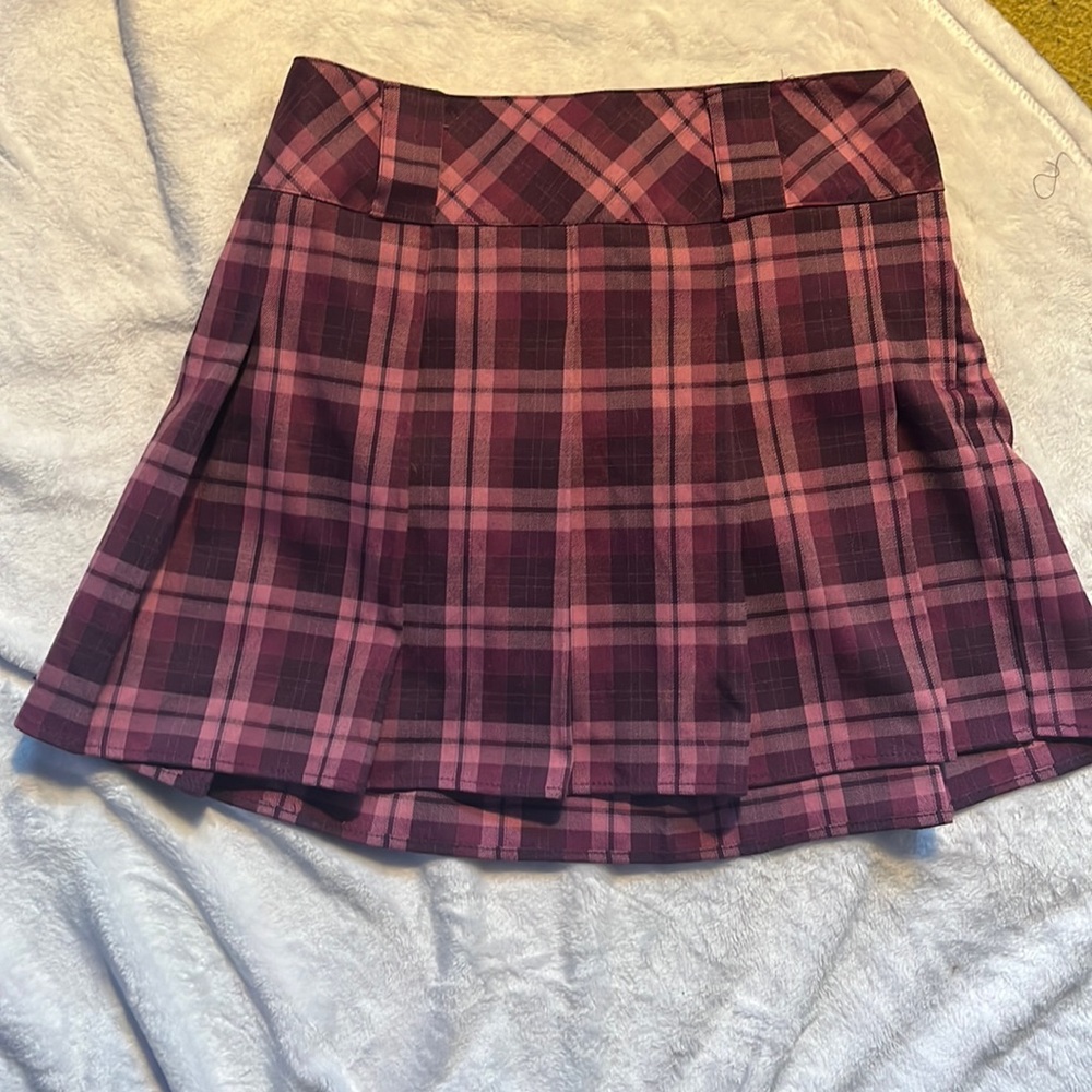 Wild Fable pleated skirt, small size, pink and purple plaid